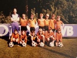 E1984 RAVA PUPS1